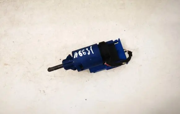 Volkswagen Touran I Brake pedal sensor switch 1j0927189e