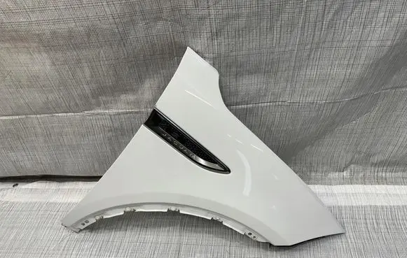 Jaguar E-Pace Fender