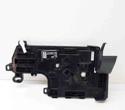 Tesla Model 3 Central body control module 110034090H