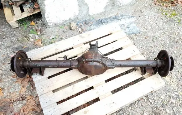 Chevrolet Camaro Rear axle beam 