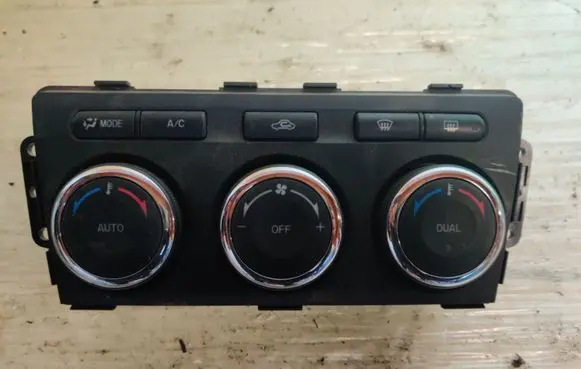 Mazda 6 Climate control unit