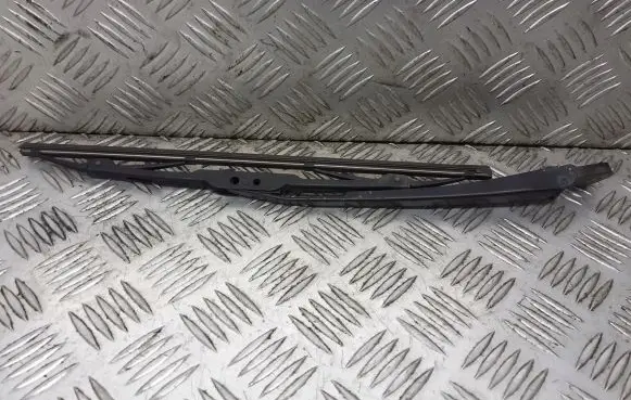 Seat Ibiza III (6L) Rear wiper blade arm
