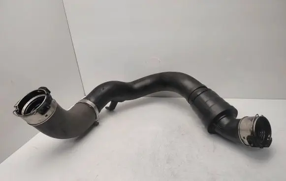 Jaguar XE Air intake hose/pipe GX736N650A