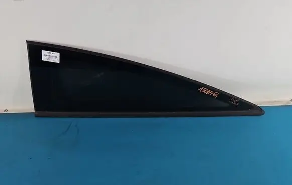 Opel Astra H Rear side window IMPRK1508464