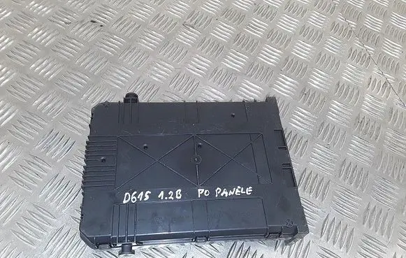 Peugeot 208 I Fuse module 9807532080