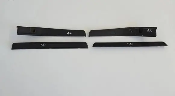 Ford Focus sill trim set (inner) 94061FG030 94060FG060