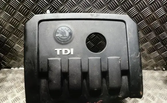 Skoda Octavia Mk2 (1Z) Engine cover (trim) 03g103925bp