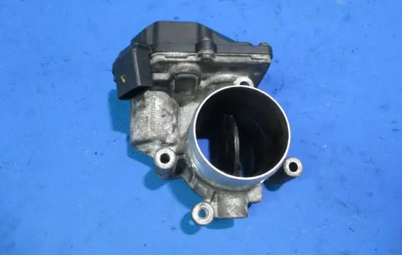Skoda Superb B6 (3T) Throttle valve 03L128063E