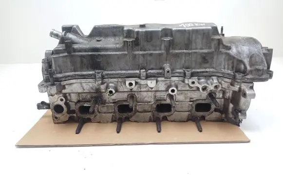 Toyota Corolla Verso AR10 Engine head 6102813 112100R010