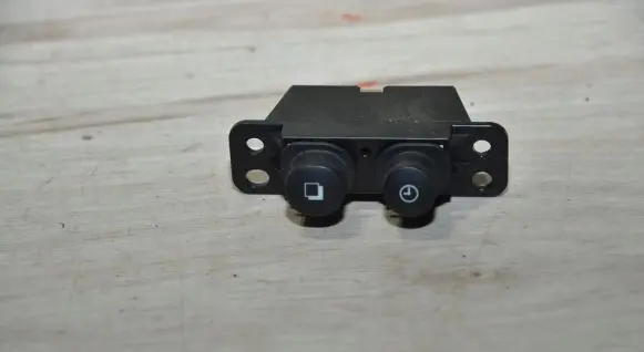 Nissan Note (E12) Other switches/knobs/shifts 3007532