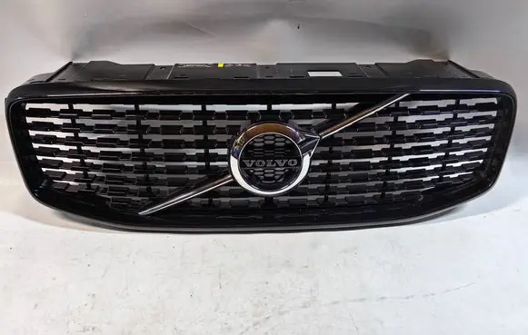 Volvo XC60 Front bumper upper radiator grill 31425534