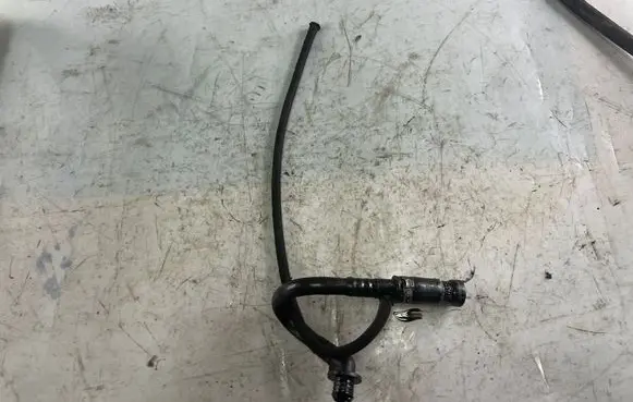 Volkswagen PASSAT B5.5 Vacuum line/pipe/hose 3b0611931e
