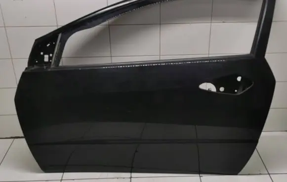 Door (2 Door Coupe)