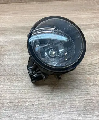 Peugeot 4007 Front fog light 89203951 MN142091 DAMAGED