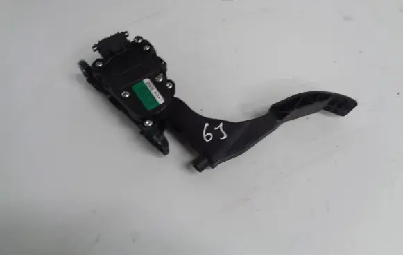 Seat Ibiza IV (6J,6P) Accelerator throttle pedal 6Q1721503M 6PV00849641