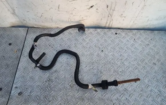 Fuel line pipe