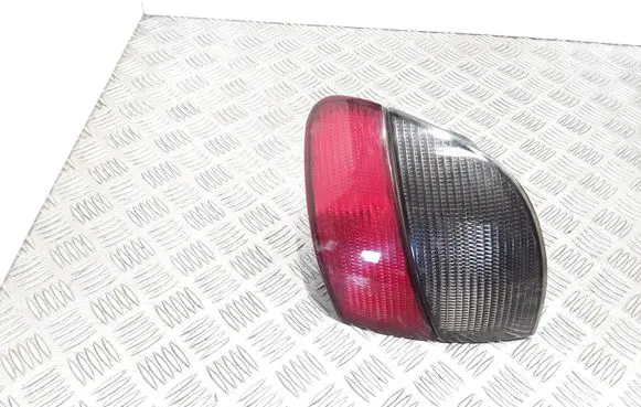 Peugeot 406 Rear/tail lights 085501936R