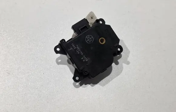 Lexus IS 200-300 Air flap motor/actuator 0637007470