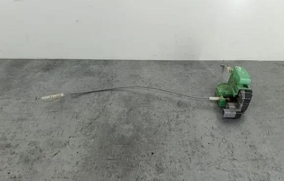 Fiat Linea Front door lock 