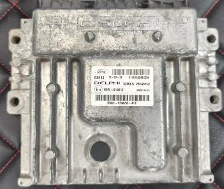 Ford Focus Engine control unit/module 97RI010012 28340159 BV6112A650AFF
