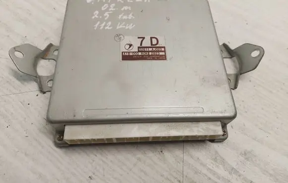 Subaru Impreza II Engine control unit/module 22611AJ020 2823 A18000
