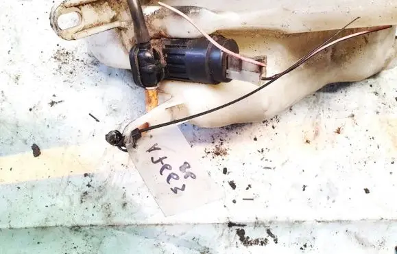Windscreen/windshield washer pump