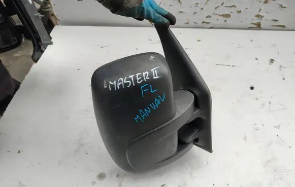 Renault Master II Front door electric wing mirror