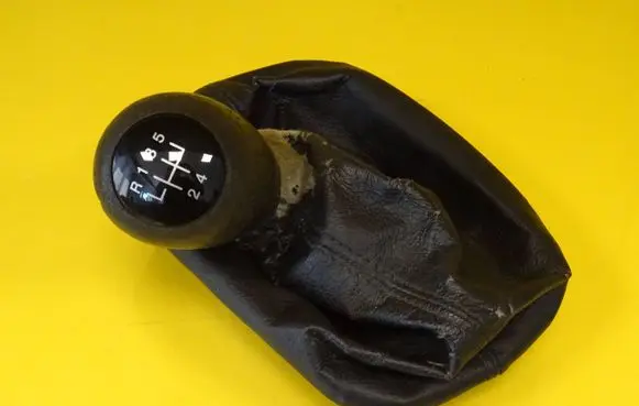 Seat Toledo II (1M) Gear lever shifter trim leather/knob 1M0711113L