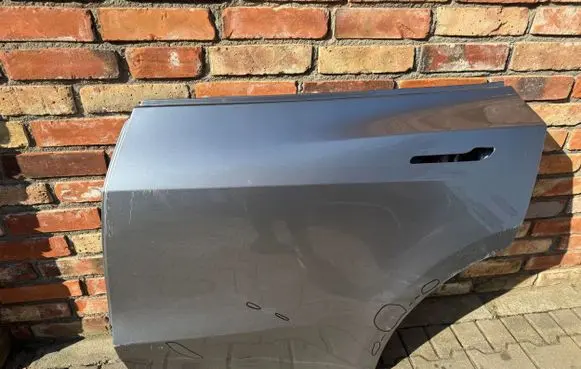 Tesla Model Y Rear door