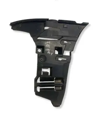 Volvo V70 Front bumper mounting bracket 09190303