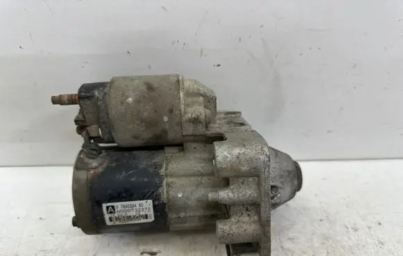 Peugeot 308 Starter motor M000T32272 76455940