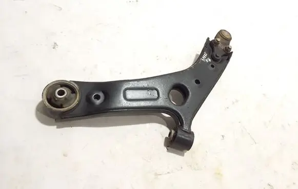 KIA Sportage Front lower control arm/wishbone 545012Y500