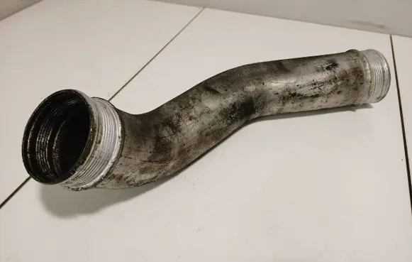 Volvo XC90 Intercooler hose/pipe