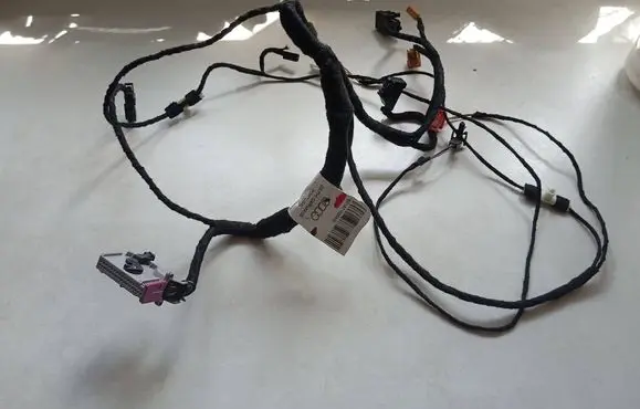Audi A4 S4 B7 8E 8H Front door wiring loom 8E1971035AG