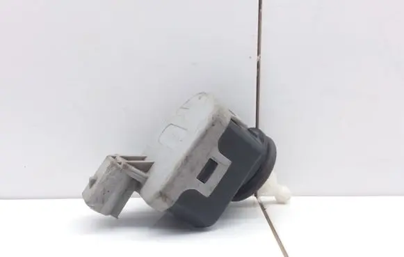 Opel Astra G Headlight level adjustment motor 90590665 007878