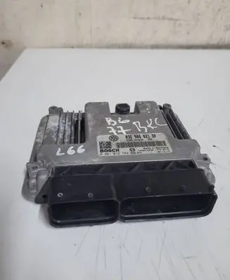Volkswagen PASSAT B6 Engine control unit/module 03G906021DP 1039S12039 012742