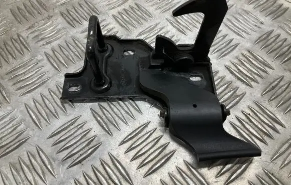 Skoda Yeti (5L) Engine bonnet/hood lock/latch loop/hook 5L0823480