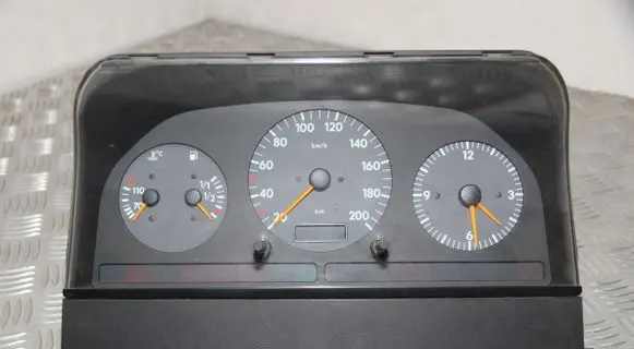Volkswagen II LT Speedometer (instrument cluster) 2D0919850F