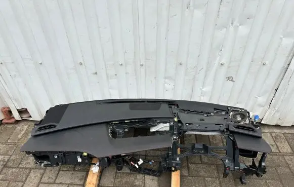 Lexus UX Dashboard