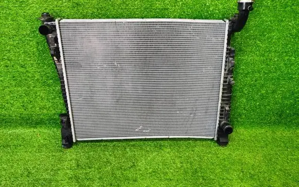 Jeep Grand Cherokee Coolant radiator 55038001AG