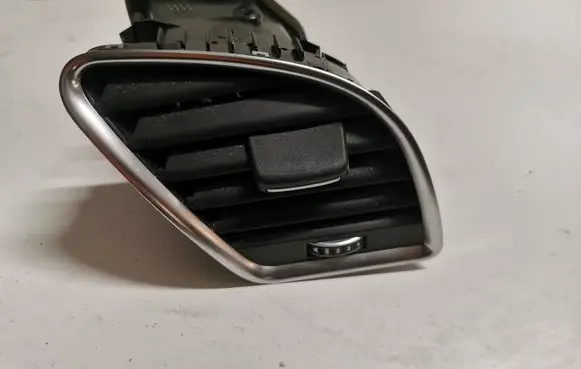 Audi S5 Facelift Dashboard side air vent grill/cover trim 8T1820902G