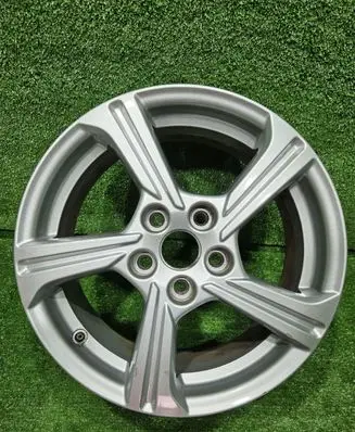 Ford Puma R16 alloy rim 