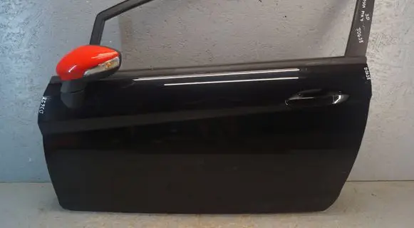 Ford Fiesta Front door