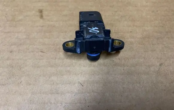 BMW X3 G01 Air pressure sensor 8657300