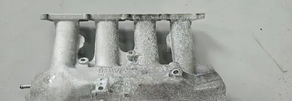 Volkswagen Polo IV 9N3 Intake manifold 06A133223BT