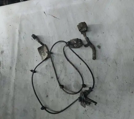 Ford Galaxy Rear ABS sensor wiring 6G9T2C054 253524 11834967000
