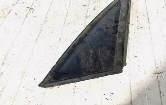 Audi A4 S4 B5 8D Rear vent window glass 