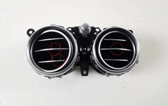 Mercedes-Benz E W213 Dash center air vent grill A2138307700