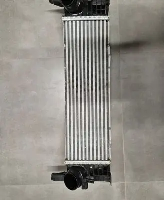 BMW X4 G02 Intercooler radiator 8578146 GT576003 6897551