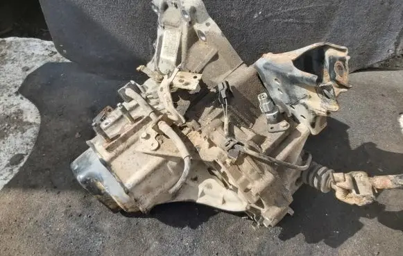 Mazda 323 Manual 5 speed gearbox